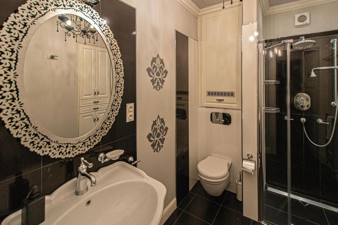 Luxury Central 150M2 Apartment On Wencelas Square With Private Garage 프라하 외부 사진
