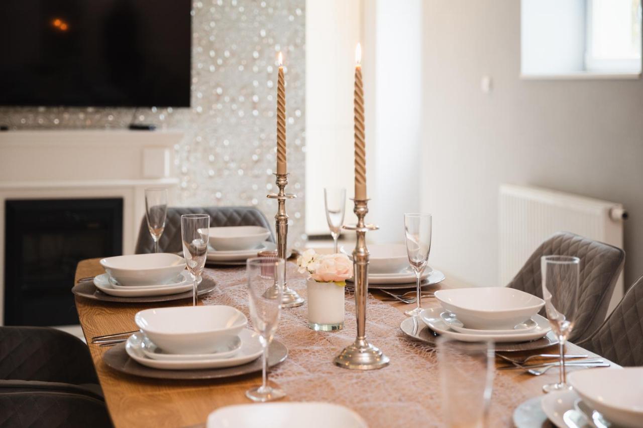 Luxury Central 150M2 Apartment On Wencelas Square With Private Garage 프라하 외부 사진